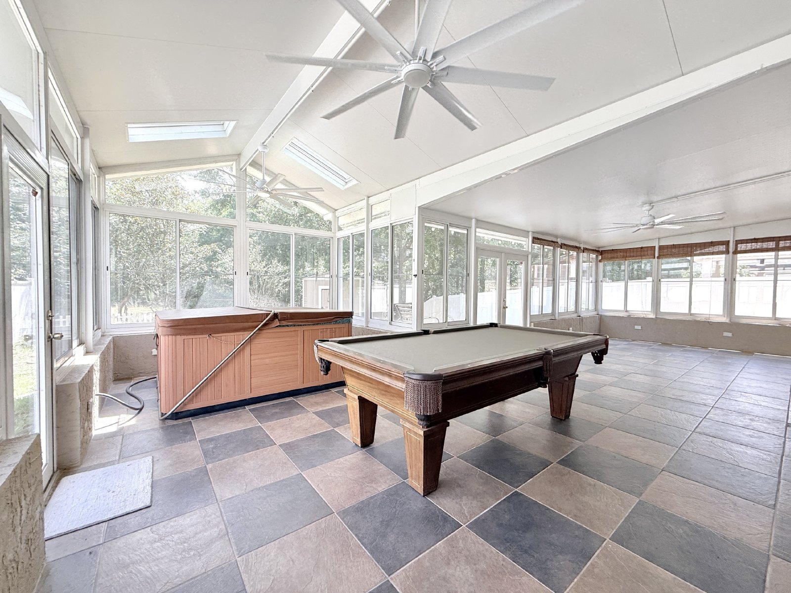 Spacious Two-Story Home with Hot Tub, Pool Table & Fenced Yard in Panther Creek property image