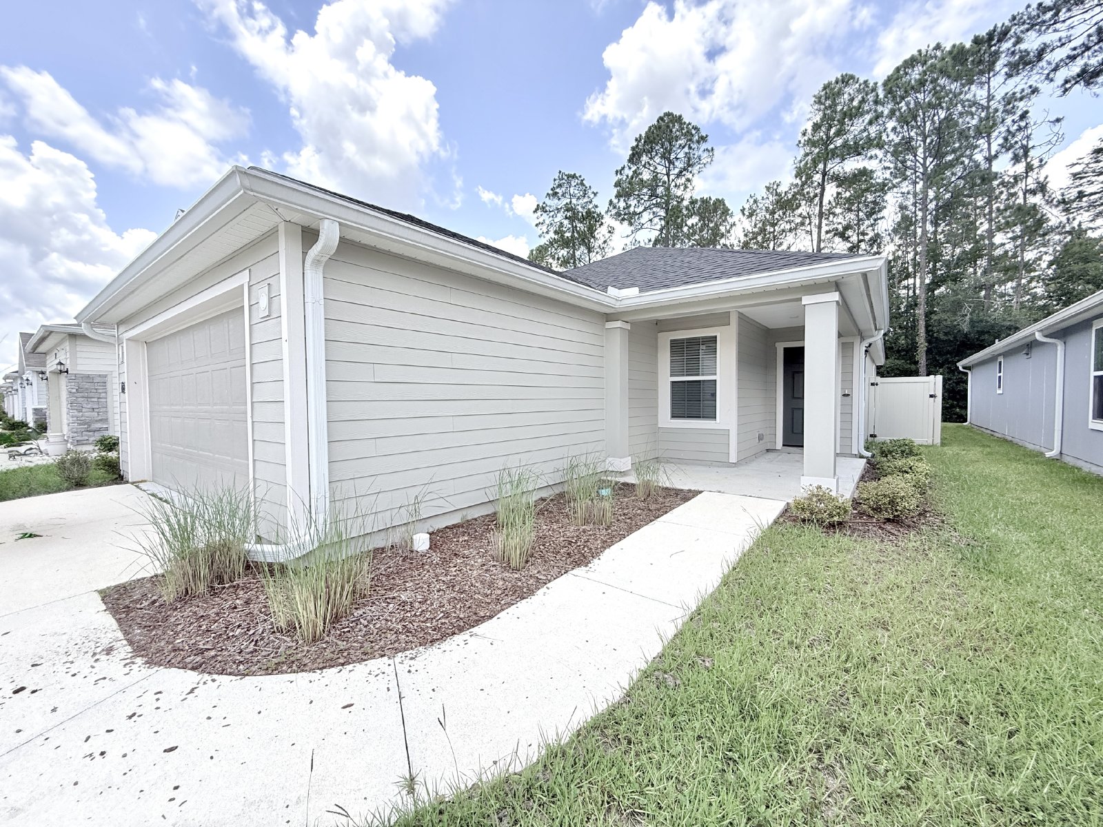 Beautiful 4BR Home with Open Floor Plan & Fully Fenced Backyard property image