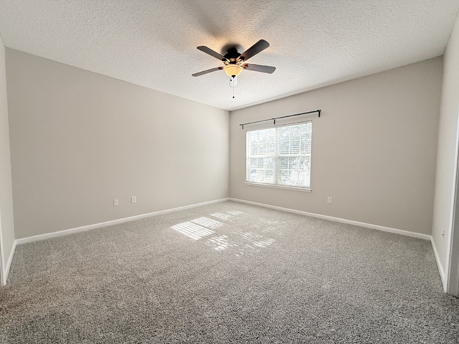 Spacious Townhome! property image