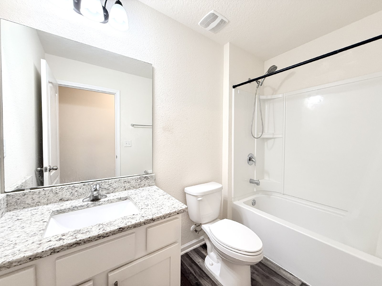 Beautiful 3BR Home in the Heart of Southside Jacksonville property image