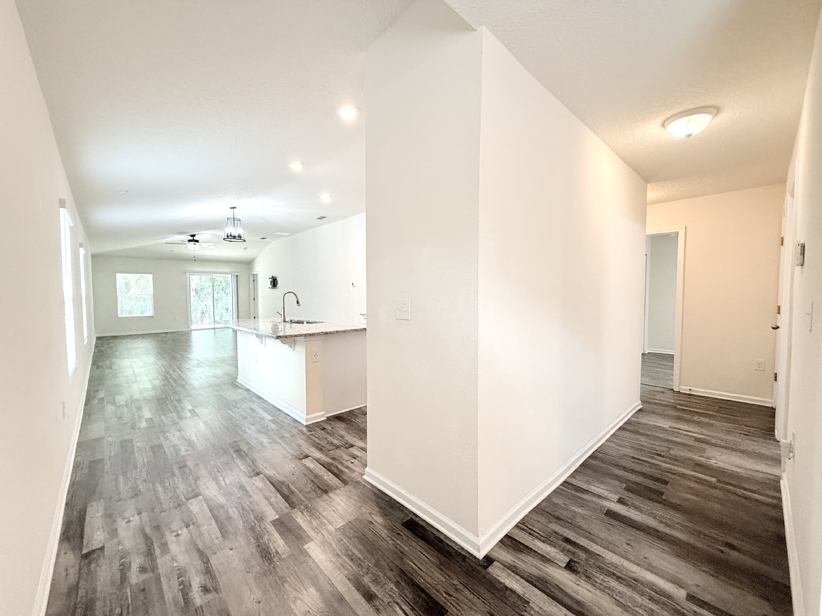Beautiful 3BR Home in the Heart of Southside Jacksonville property image