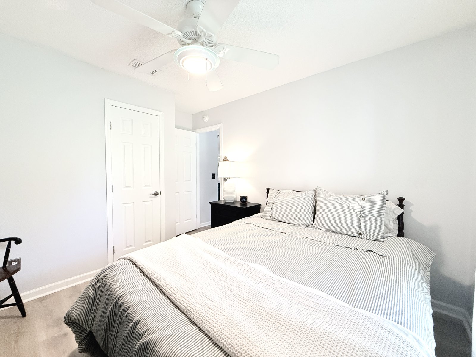 Stylish 4BR Home Minutes from Everything property image