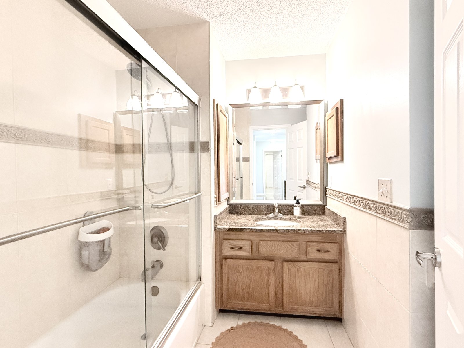 Stylish 4BR Home Minutes from Everything property image