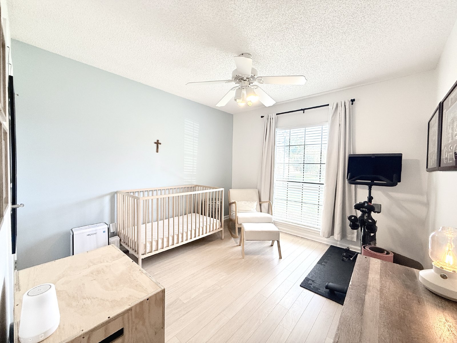 Stylish 4BR Home Minutes from Everything property image