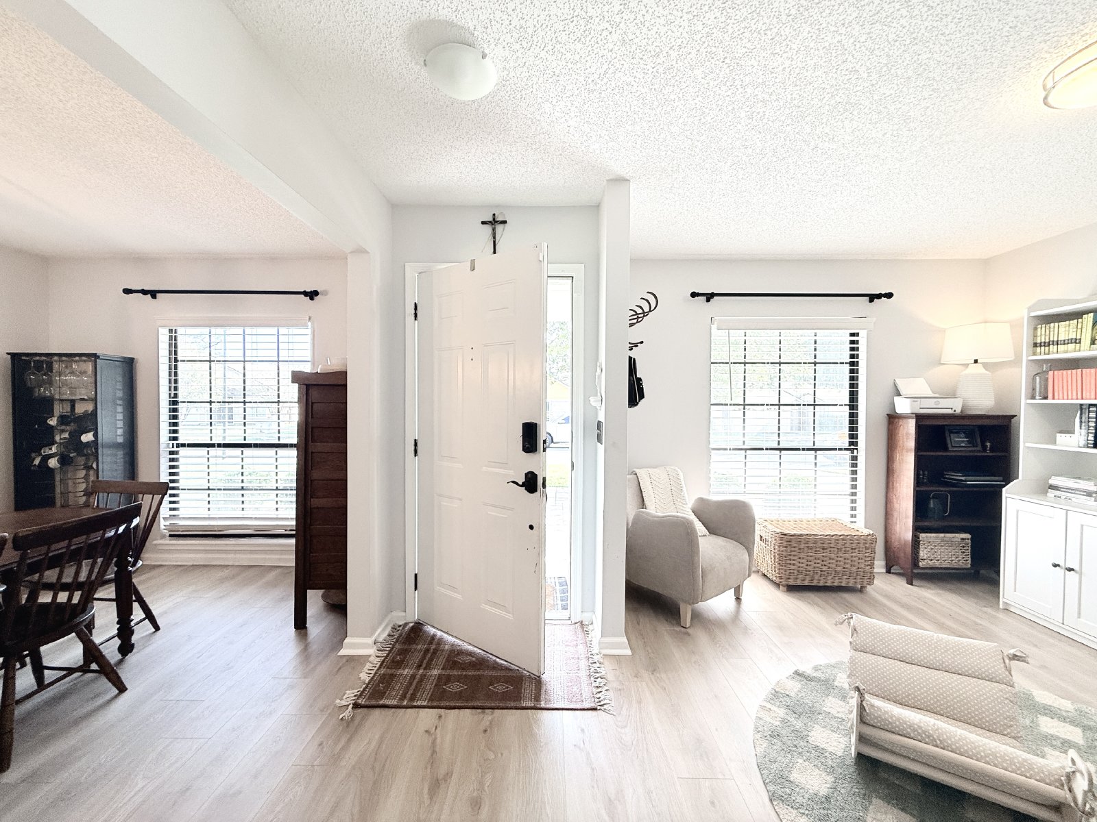 Stylish 4BR Home Minutes from Everything property image