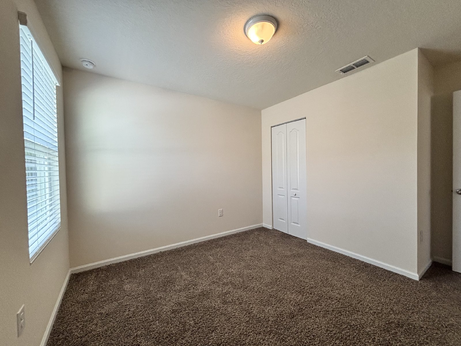 Newer Middleburg Home property image