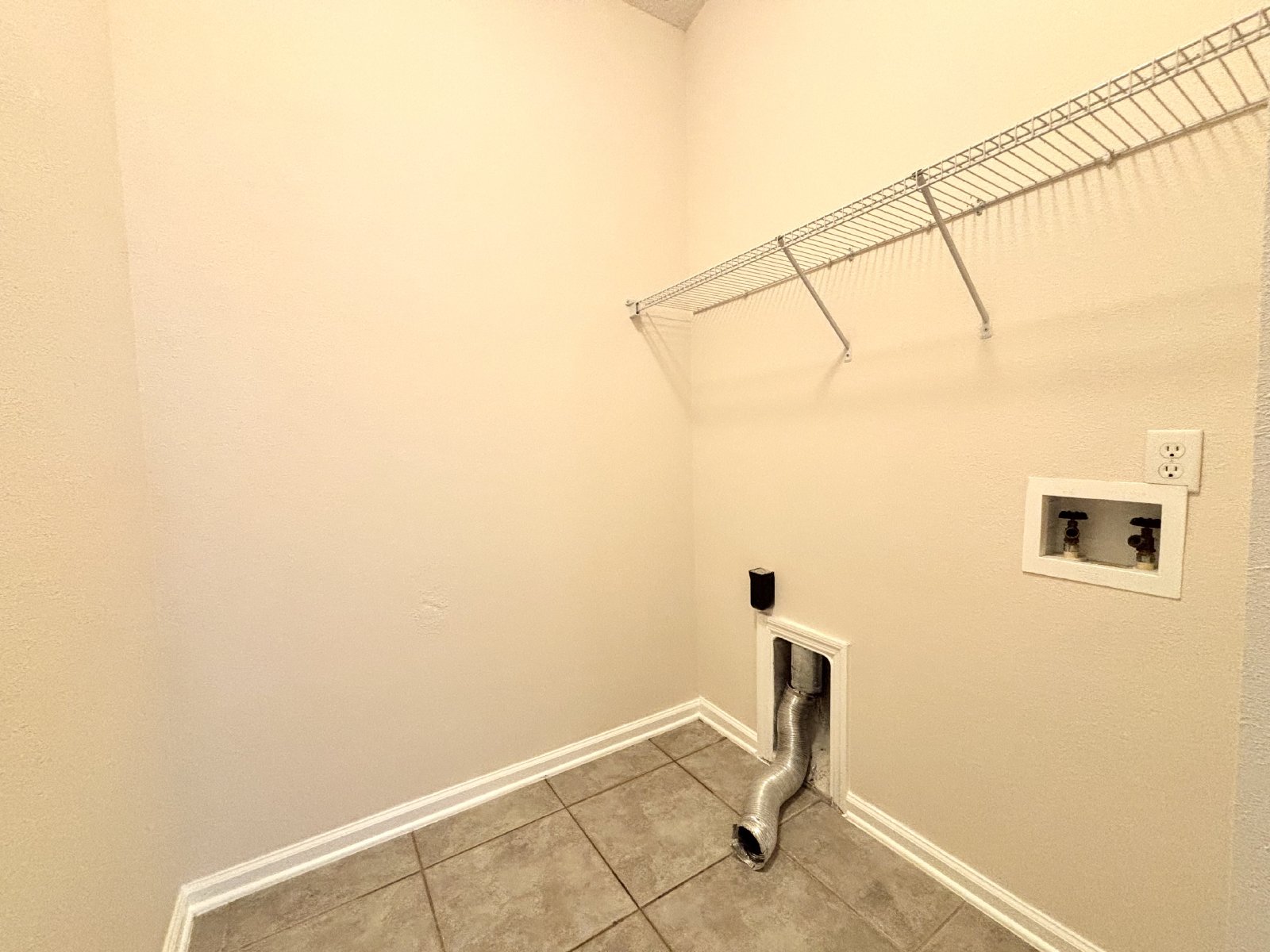 Charming, Well Kept in Wonderful Community! property image