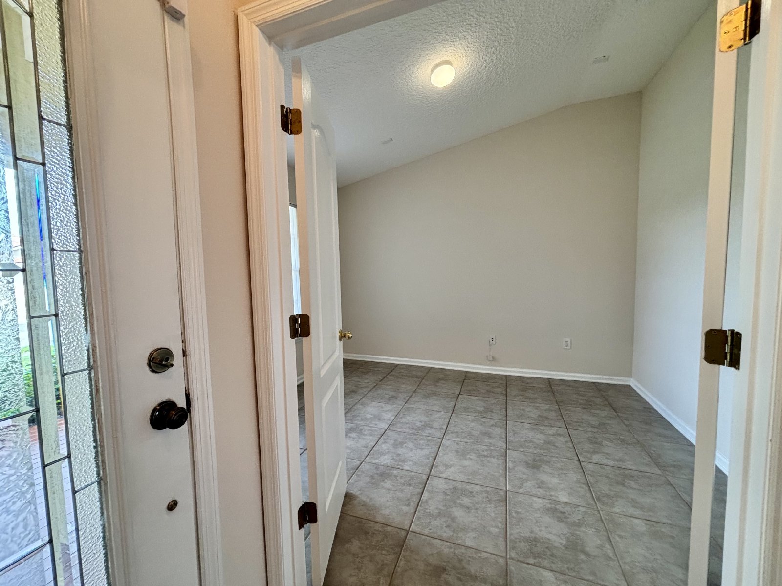 Charming, Well Kept in Wonderful Community! property image