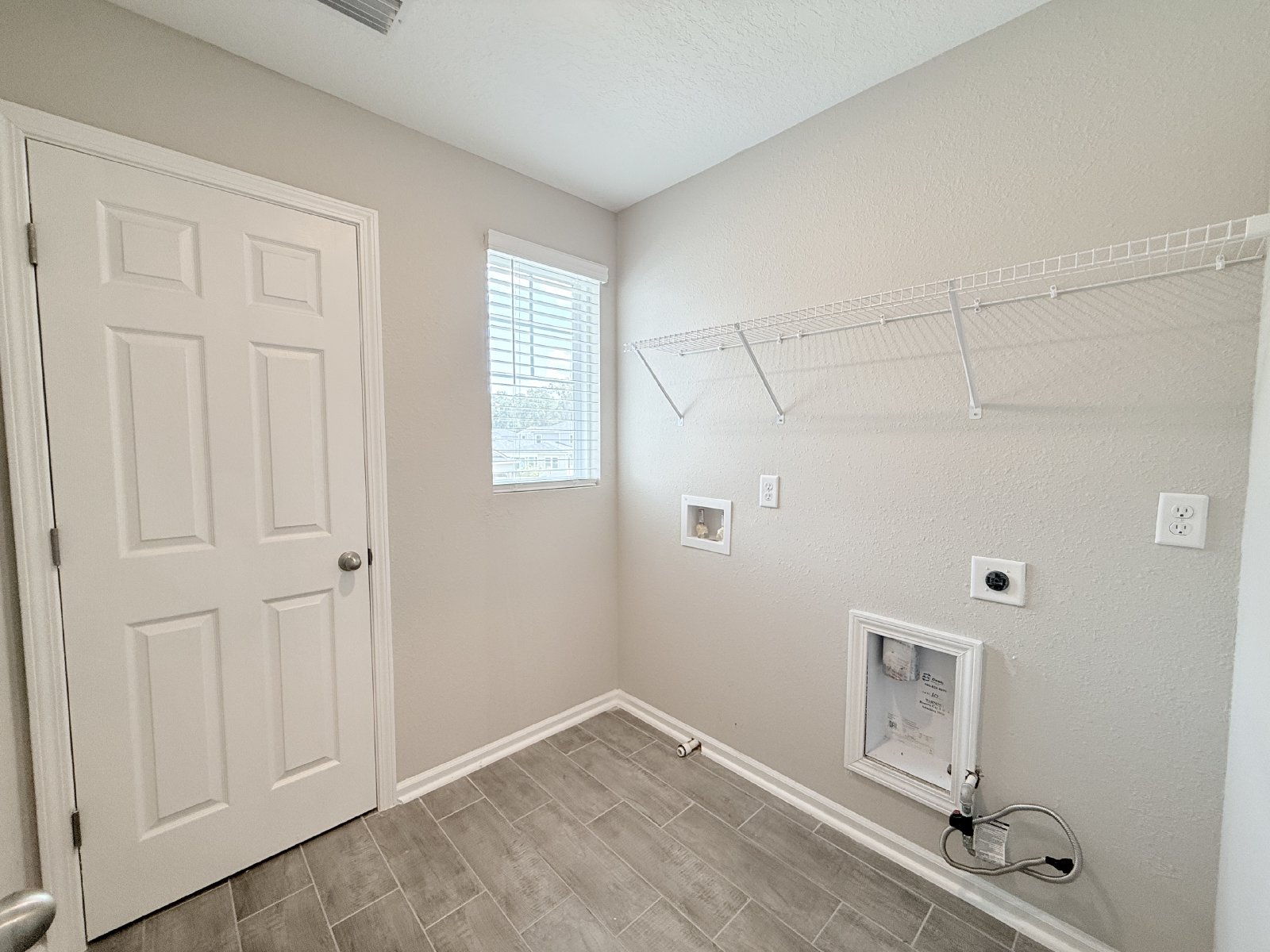 Bright & Spacious 4BR Home with Screened Porch & Paver Patio property image