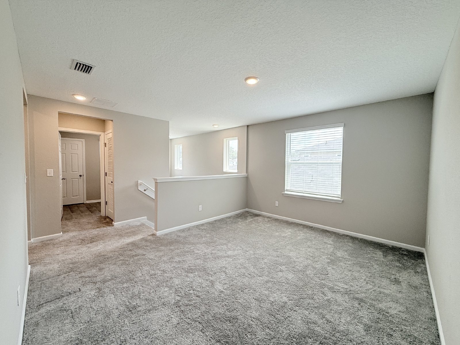 Bright & Spacious 4BR Home with Screened Porch & Paver Patio property image