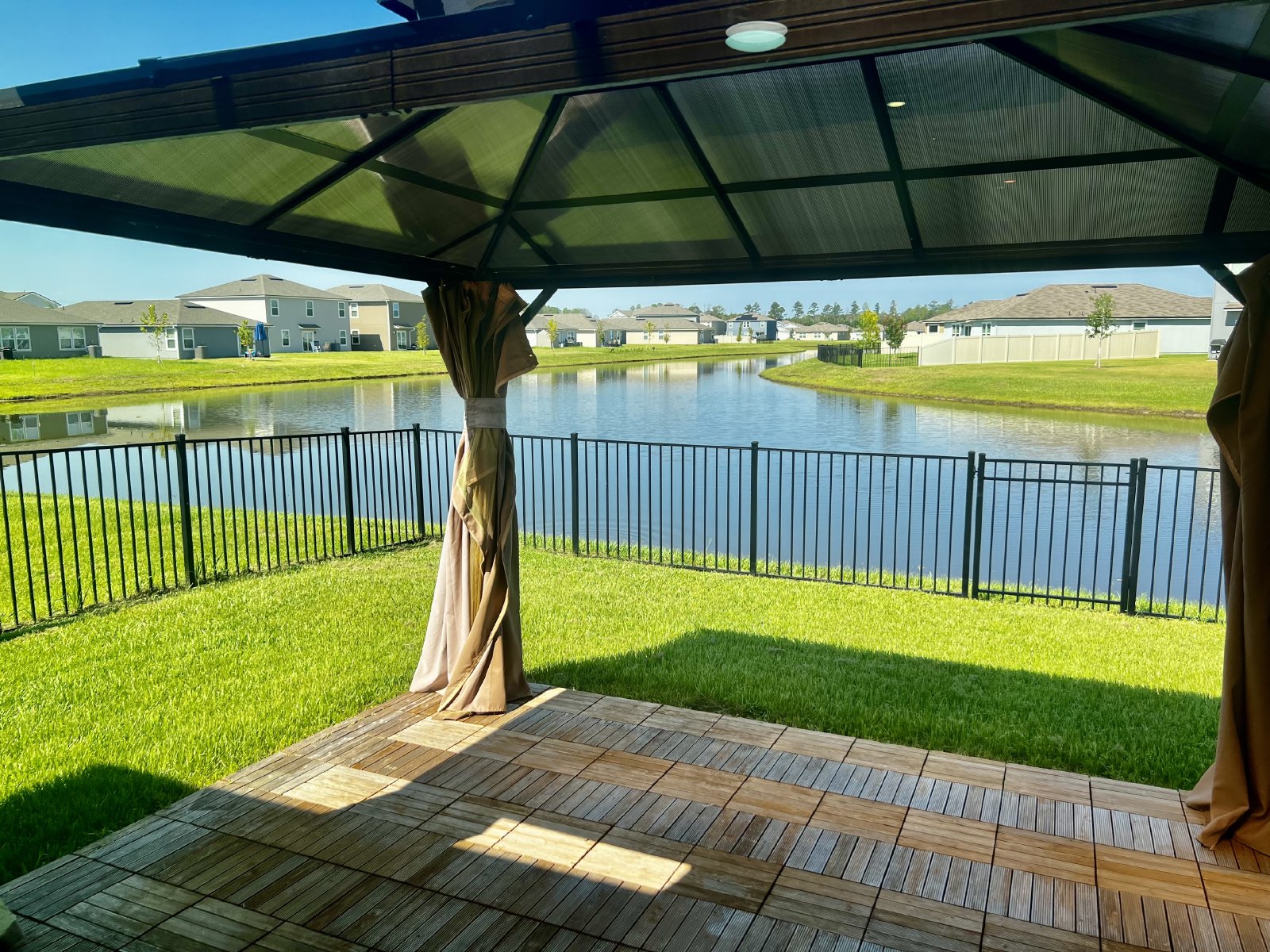 Almost-New 3 Bedroom Rental with Stunning Pond Views in The Arbors! property image