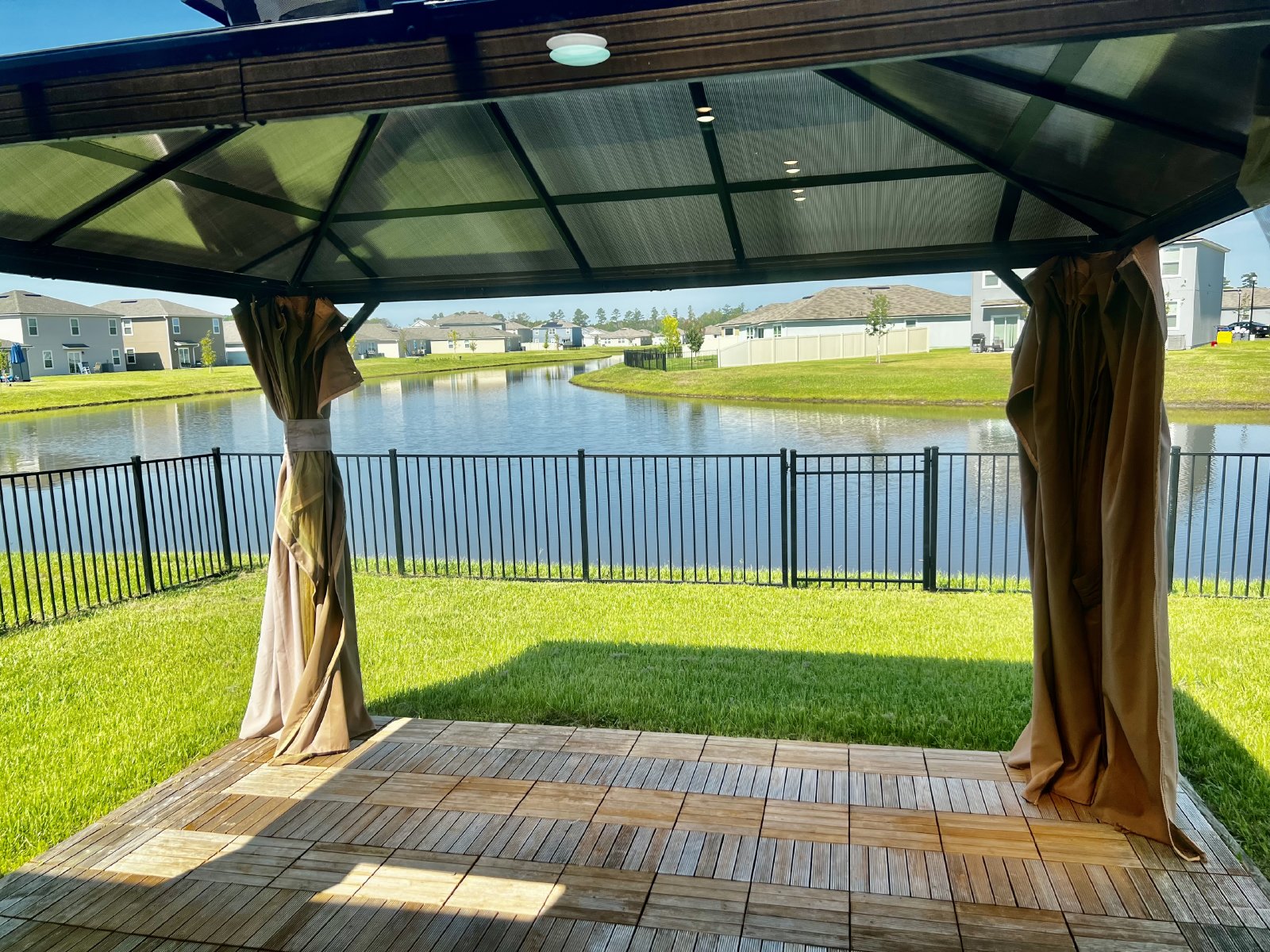 Almost-New 3 Bedroom Rental with Stunning Pond Views in The Arbors! property image