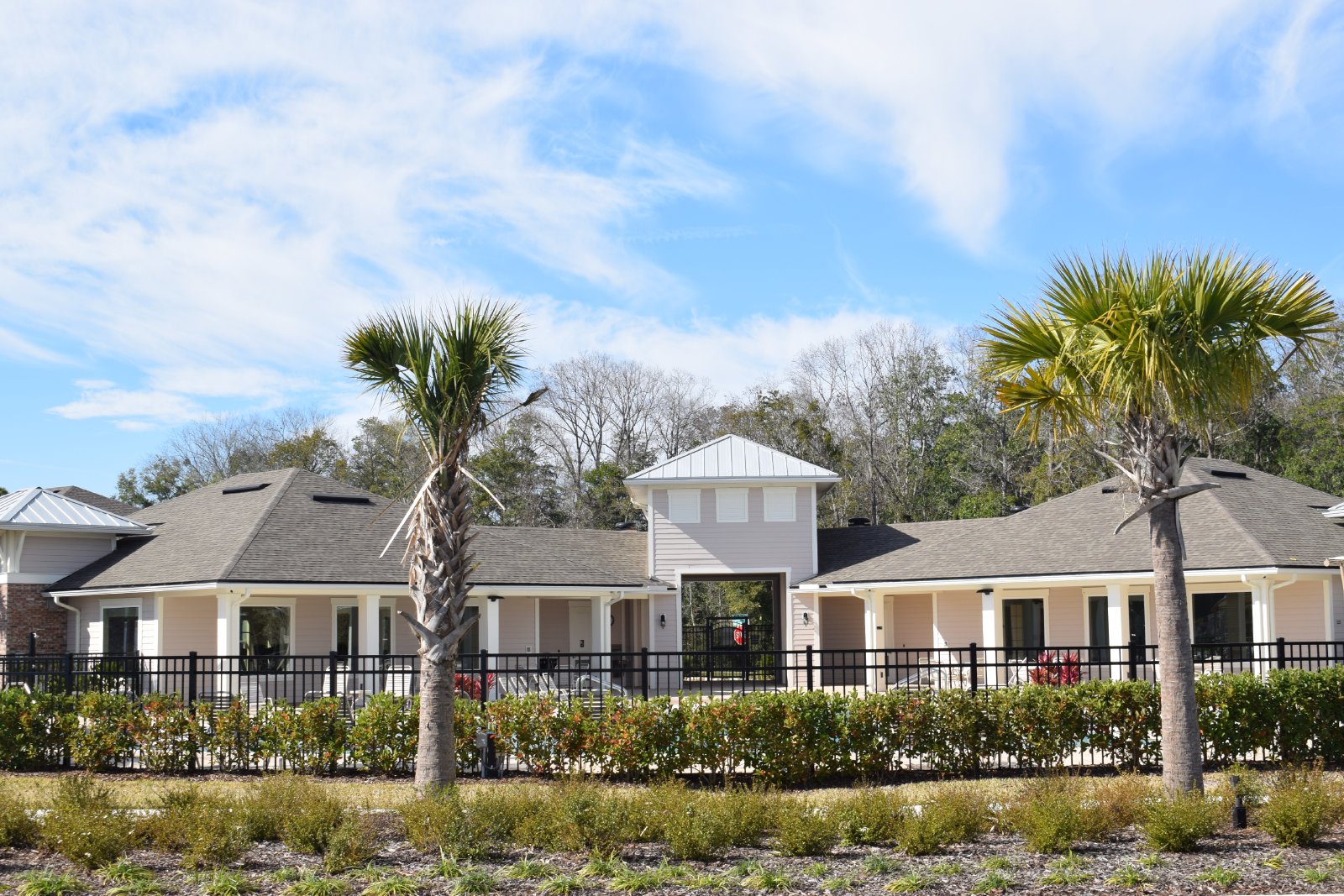 4 bedrooms, 3 bathrooms, and a 3-car garage, Fenced - water view property image