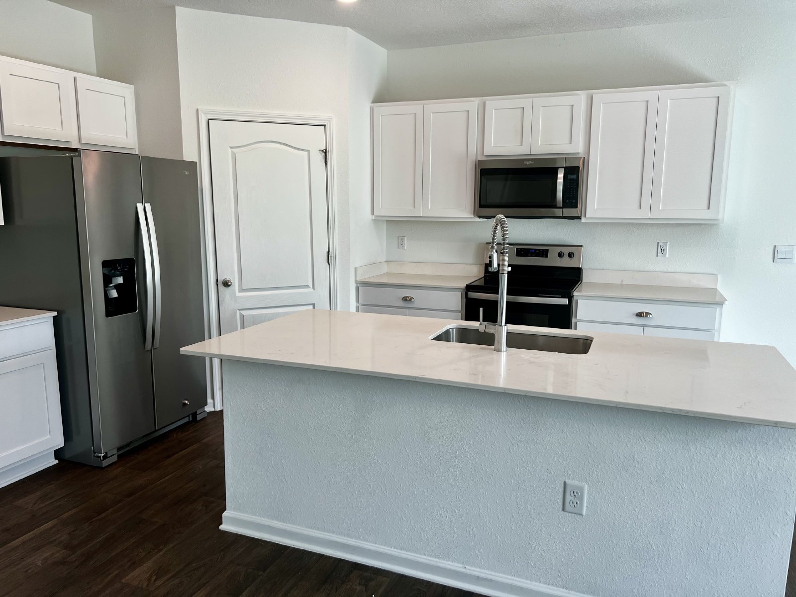 Large almost new 5-bedroom home in the Arbors property image