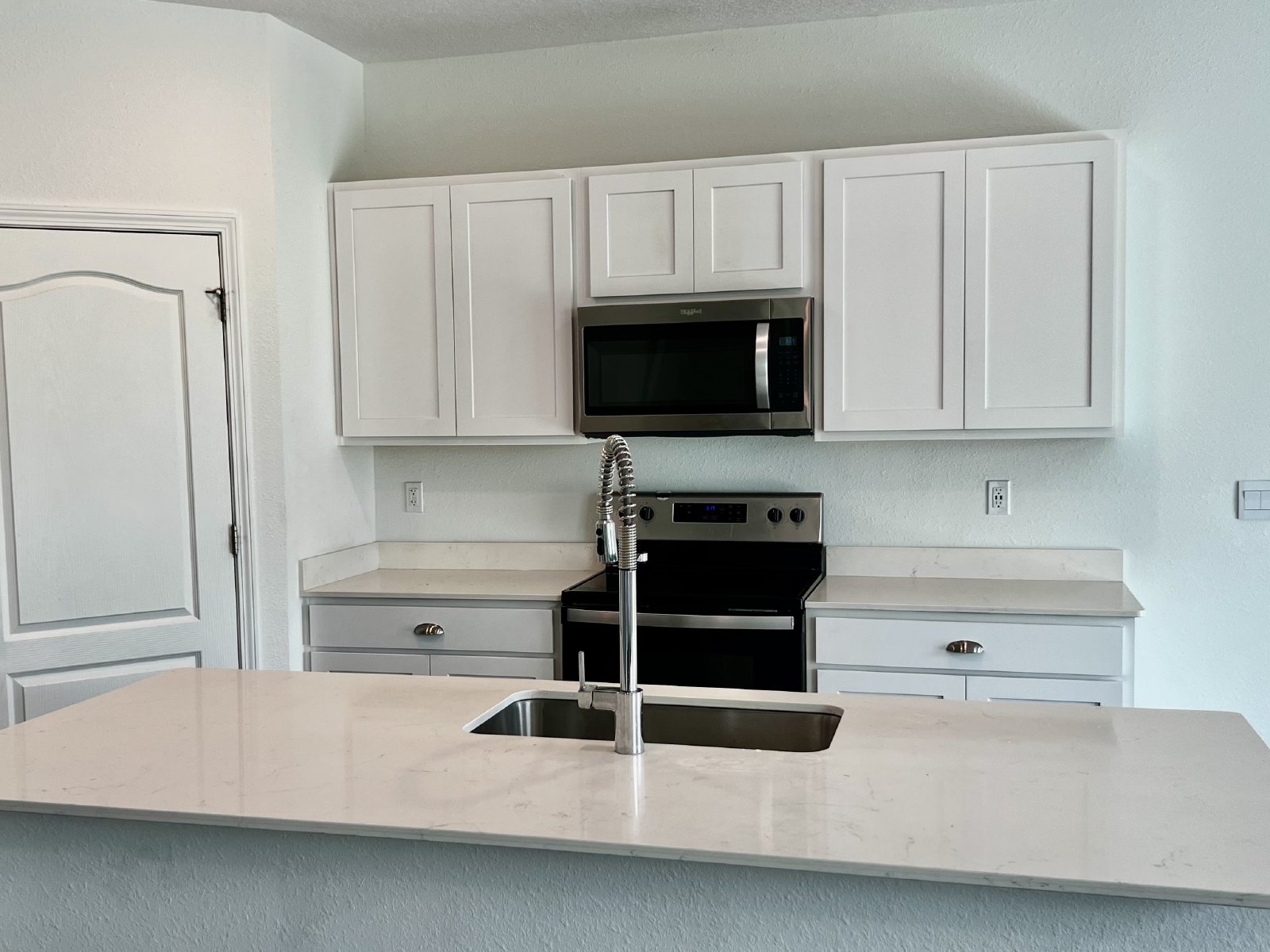 Large almost new 5-bedroom home in the Arbors property image