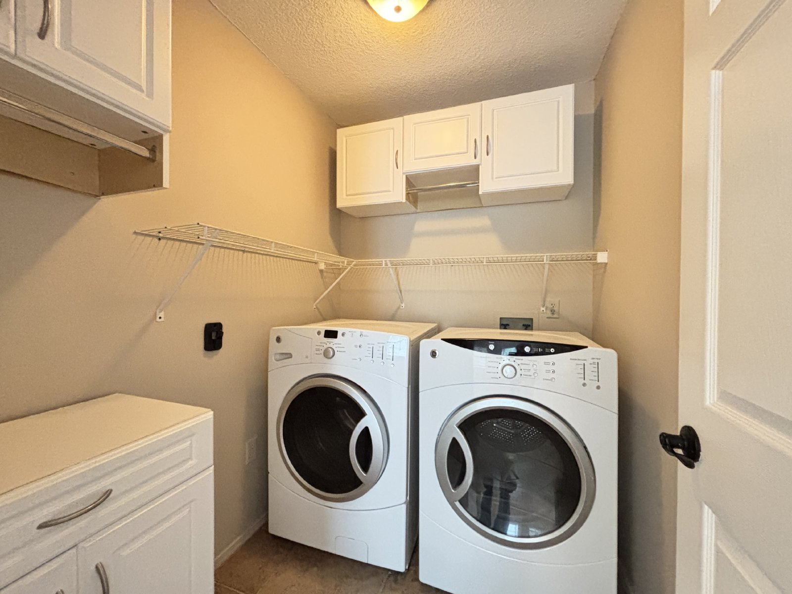 4 Bedroom 2 Bathroom Orange Park property image