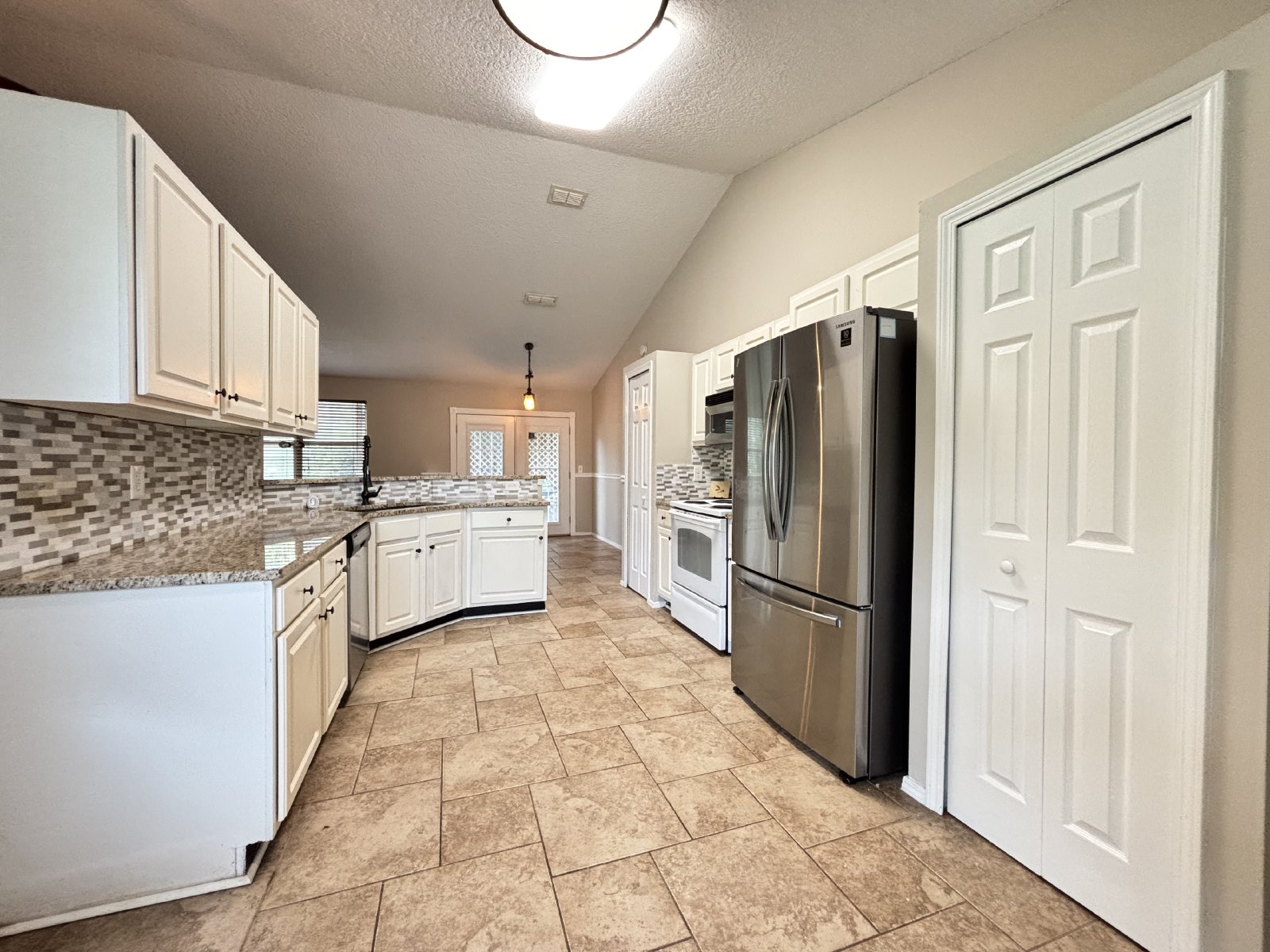 4 Bedroom 2 Bathroom Orange Park property image