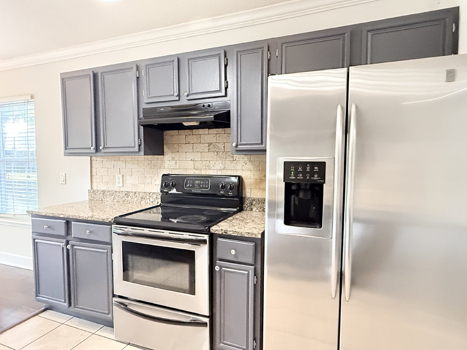 Freshly Updated 4BR with Huge Fenced Backyard property image