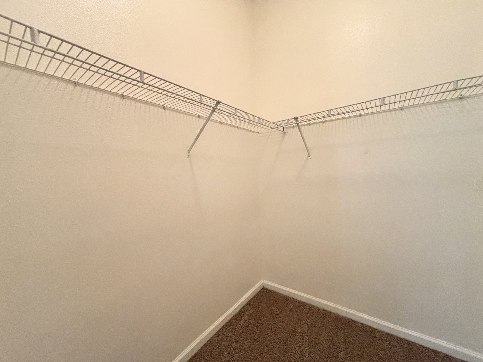 6106 MAGGIES CIR, 104, JACKSONVILLE, FL 32244 property image