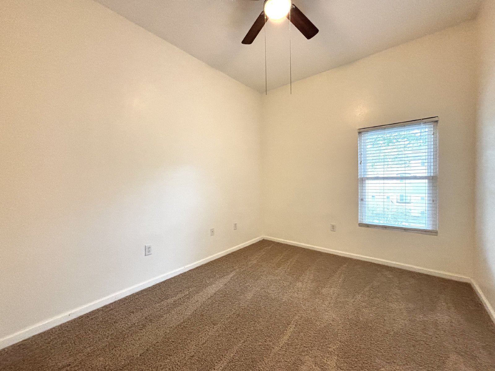 6106 MAGGIES CIR, 104, JACKSONVILLE, FL 32244 property image