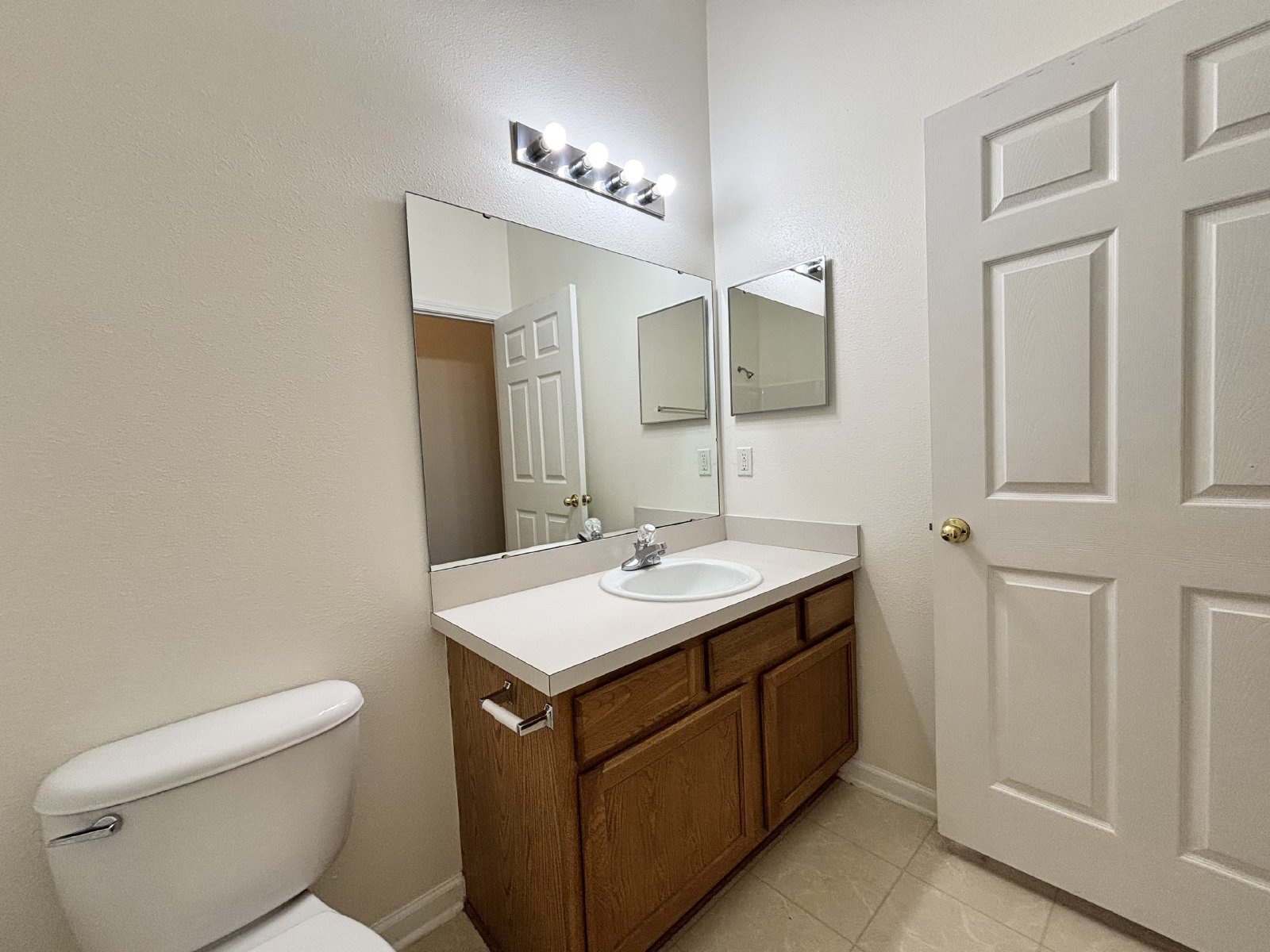 6106 MAGGIES CIR, 104, JACKSONVILLE, FL 32244 property image