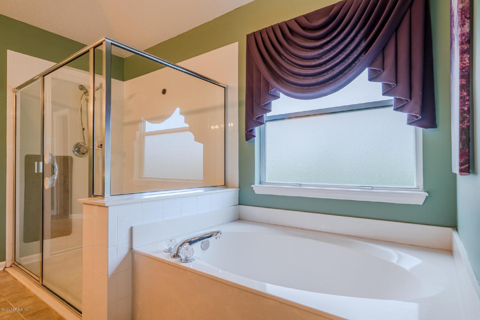 Large 3 bedroom with separate office in Captiva Bluff property image