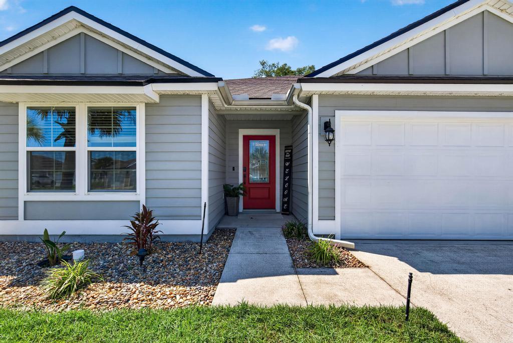 4 bedrooms 3 bathrooms - Cu-de-sac @ Alta Lakes Community - Ideal location property image