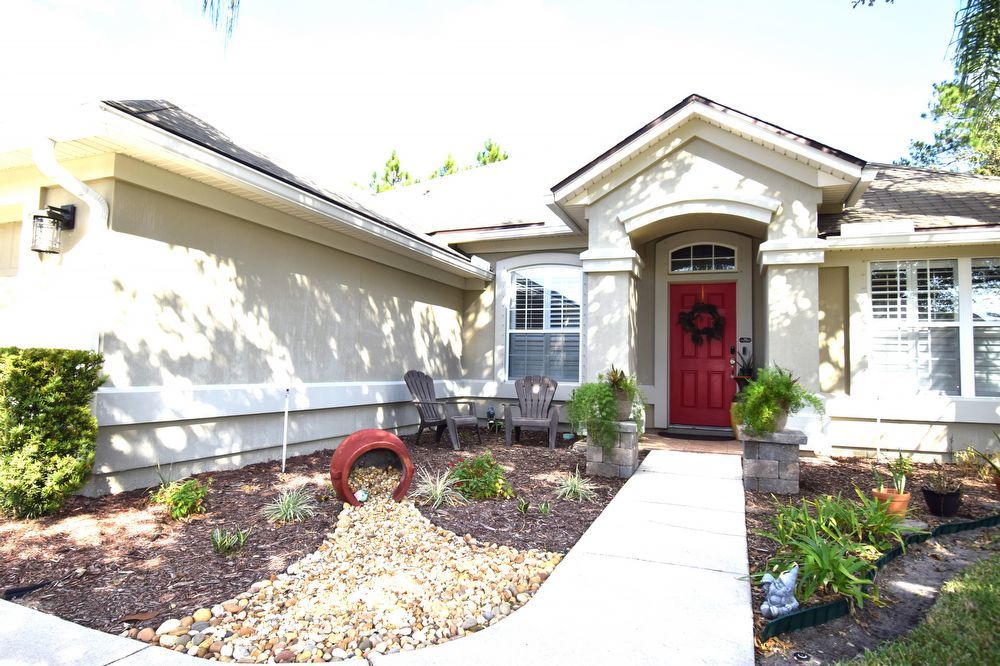 Beautiful 4 Bedroom 2 Bath Home Great Location To Beaches, Shopping & Highways! property image
