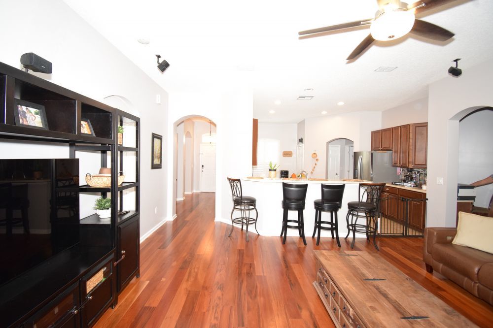 Beautiful 4 Bedroom 2 Bath Home Great Location To Beaches, Shopping & Highways! property image