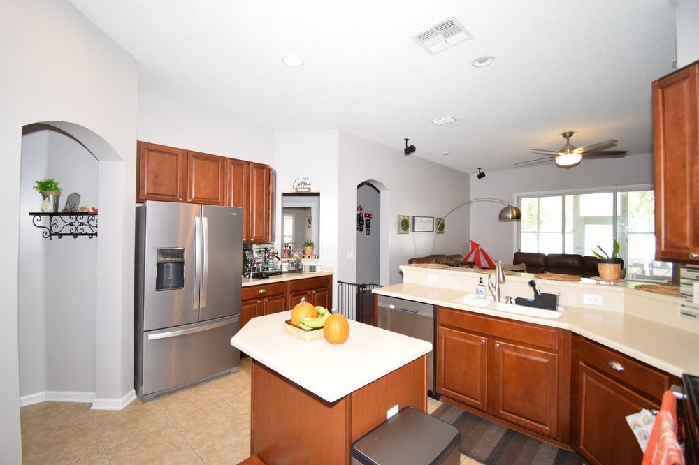 Beautiful 4 Bedroom 2 Bath Home Great Location To Beaches, Shopping & Highways! property image