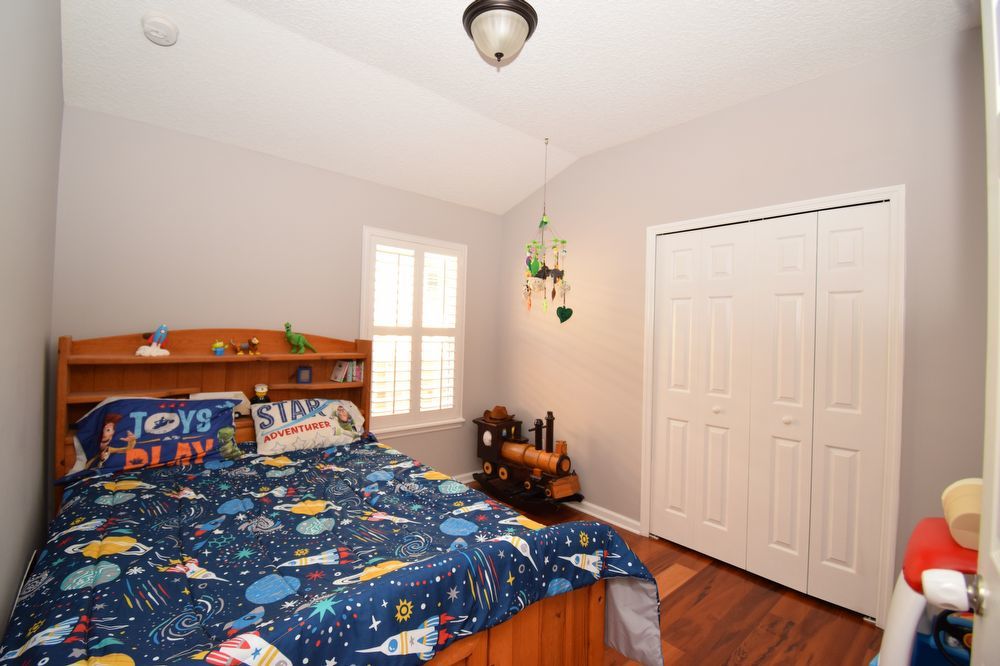 Beautiful 4 Bedroom 2 Bath Home Great Location To Beaches, Shopping & Highways! property image
