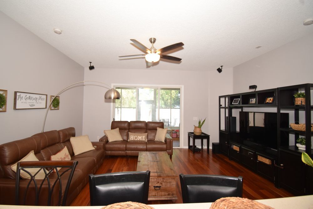 Beautiful 4 Bedroom 2 Bath Home Great Location To Beaches, Shopping & Highways! property image