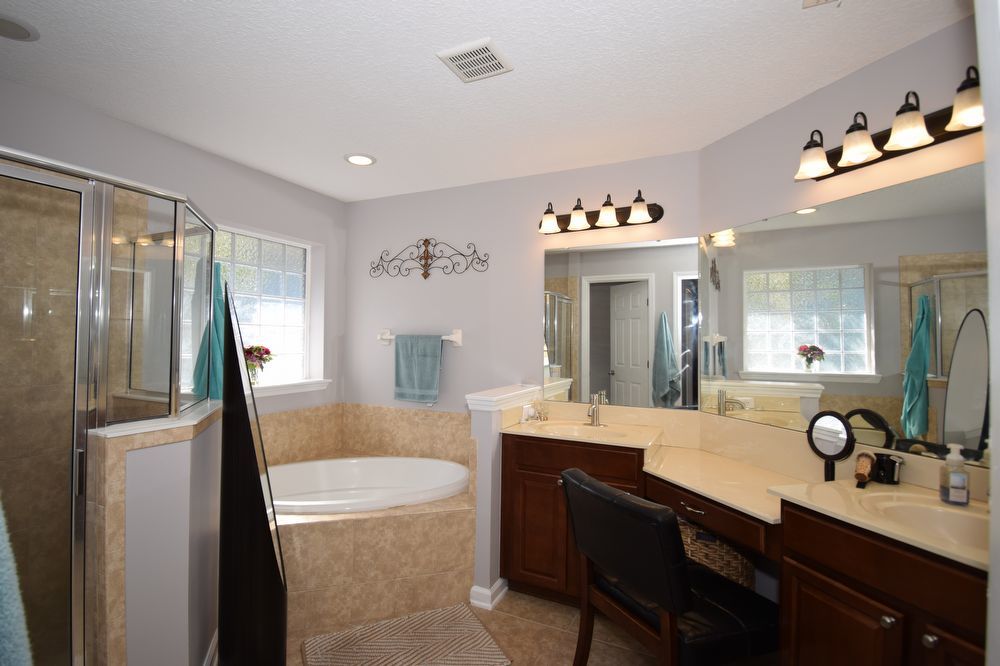 Beautiful 4 Bedroom 2 Bath Home Great Location To Beaches, Shopping & Highways! property image